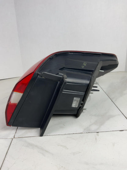 Tail Light Assembly KIA CADENZA Right 14 15 165
