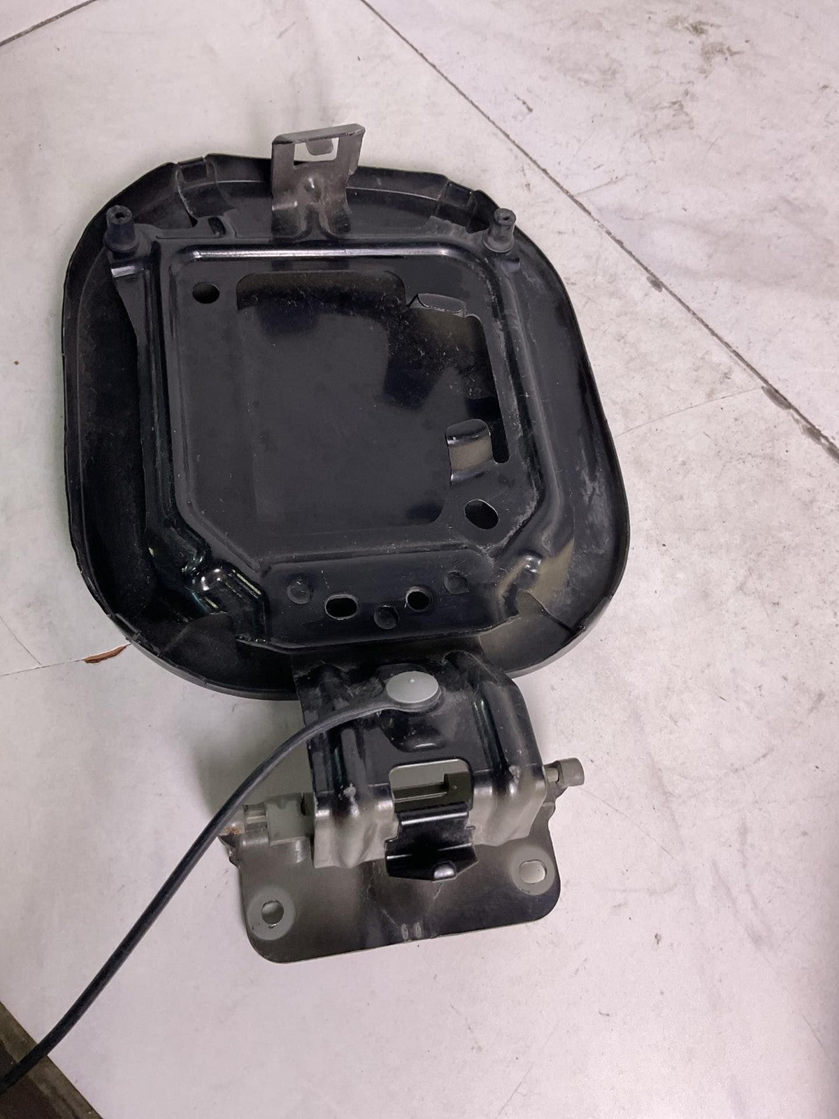 Fuel Tank Door NISSAN SENTRA 13 14 15 16 17 18 194