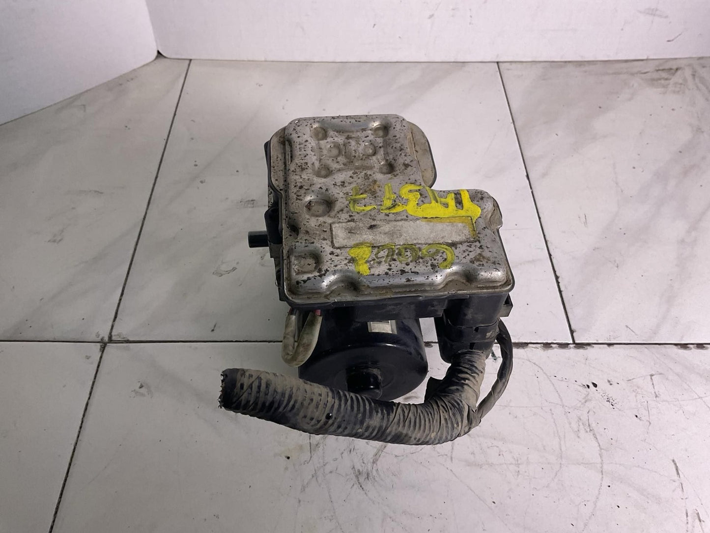 Anti-lock Brake Parts SUBURBAN 1500 03 04 05 064