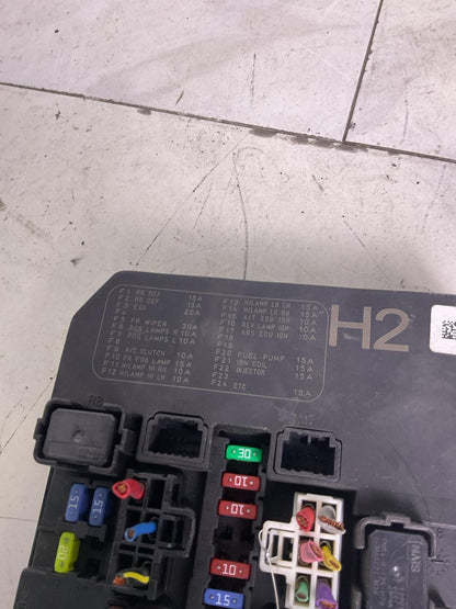 Engine Fuse Box NISSAN SENTRA 155