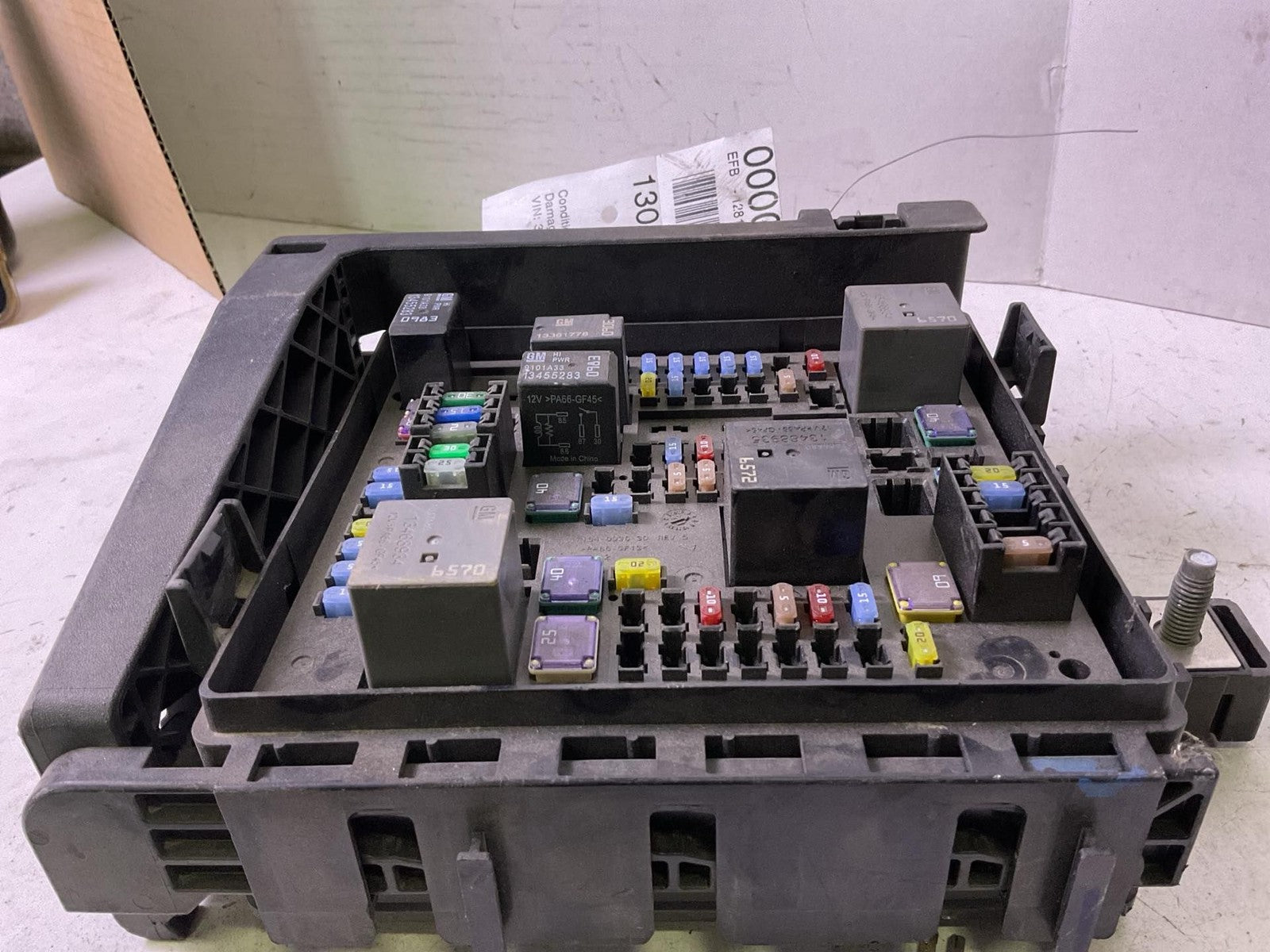 Engine Fuse Box CHEVROLET BLAZER 20 212