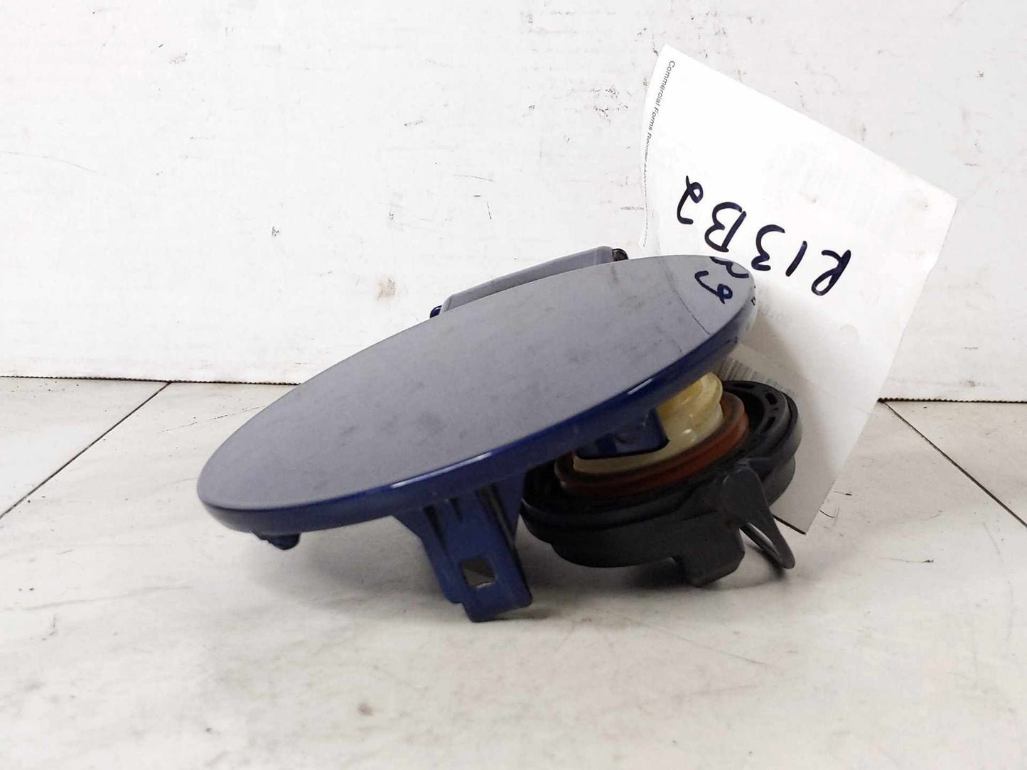 Fuel Tank Door HYUNDAI TUCSON 05 06 07 08 093