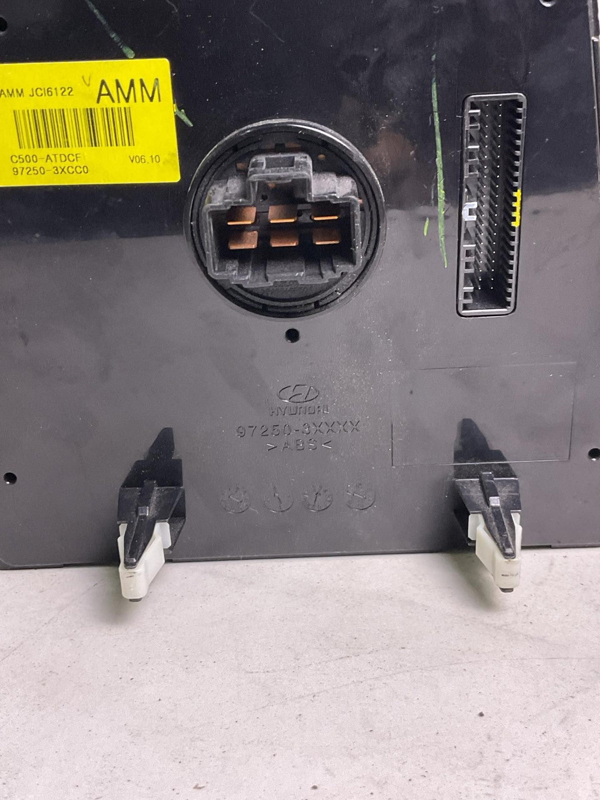 Heater A/c Control HYUNDAI ELANTRA 14 15 164