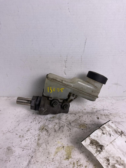 Master Cylinder SCION XA 04 05 061