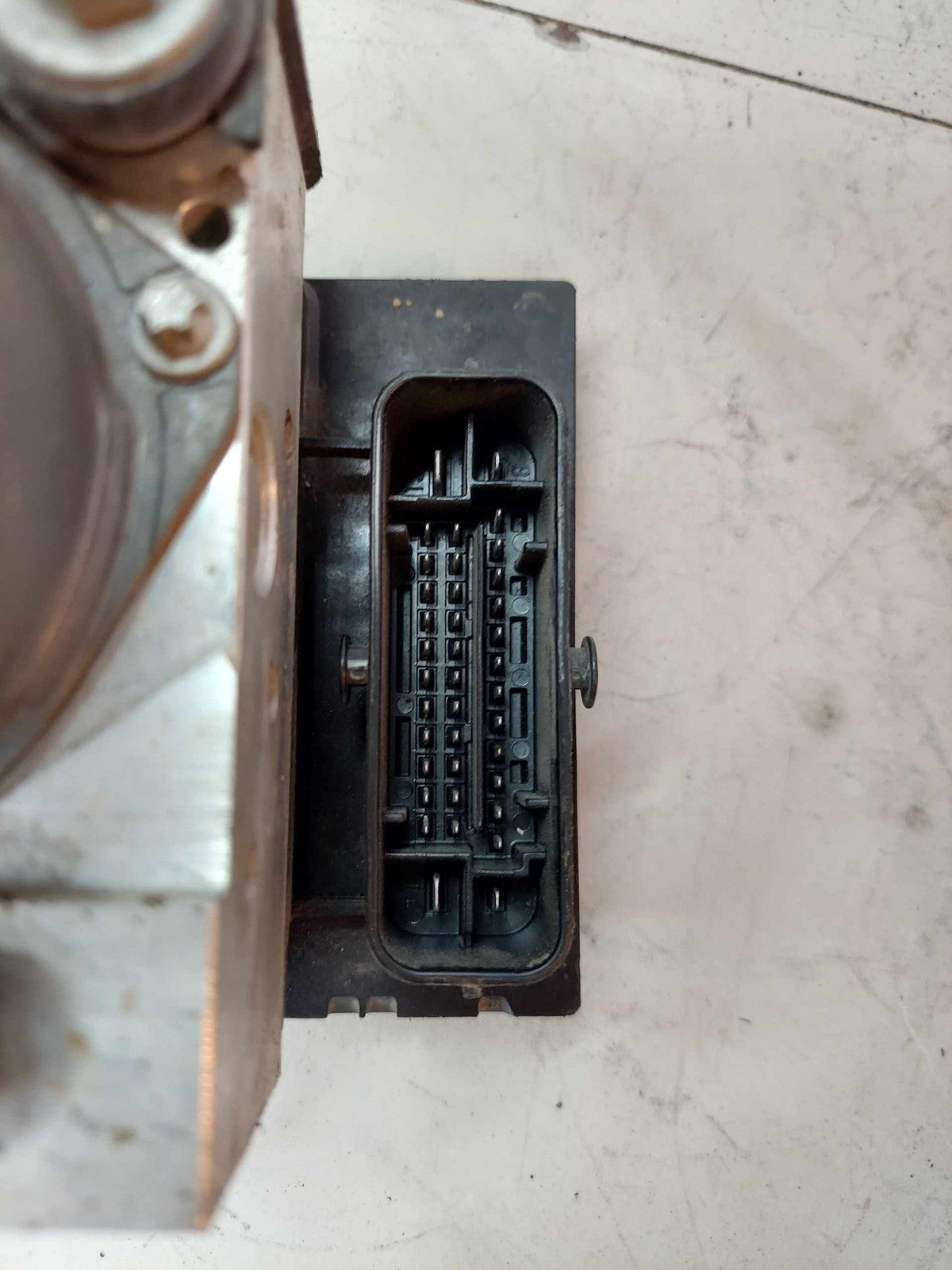 Anti-lock Brake Parts HYUNDAI SONATA 11 12 135