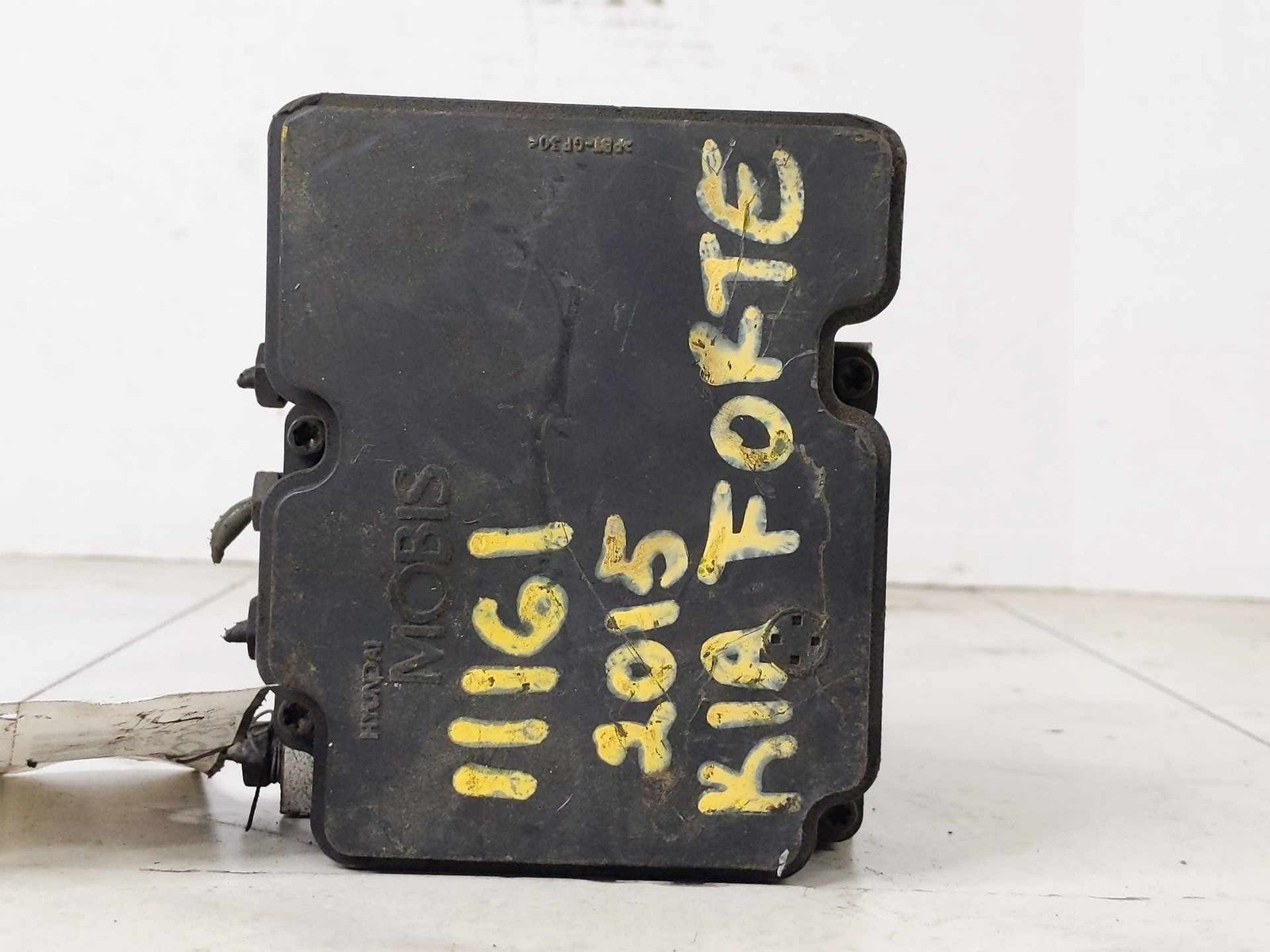 Anti-lock Brake Parts KIA FORTE 14 15 165