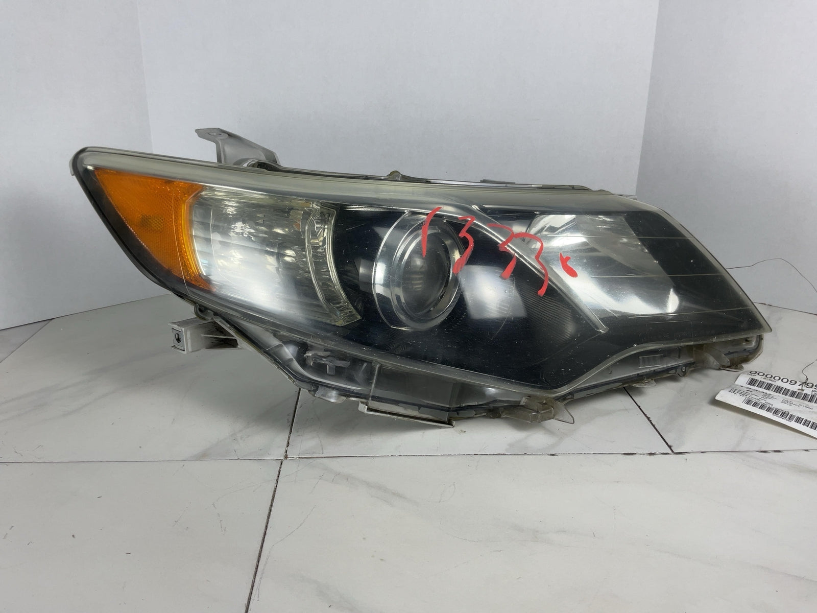Right Passenger Side Headlamp Assembly For 2012-2014 TOYOTA CAMRY0