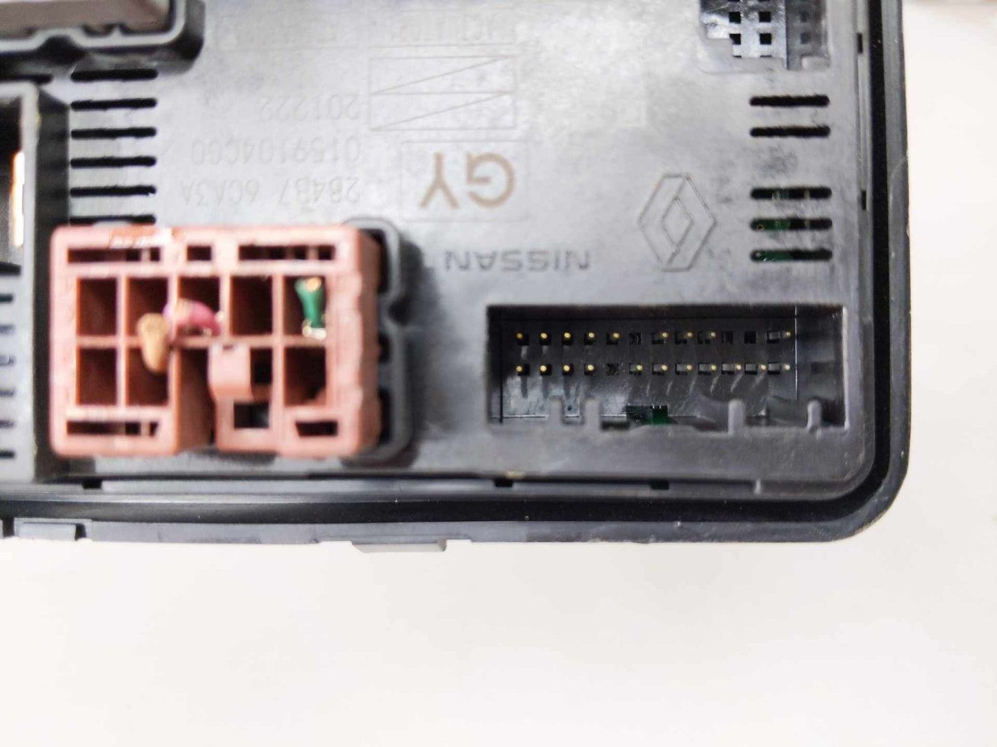 Engine Fuse Box NISSAN VERSA 20 21 22 23 247