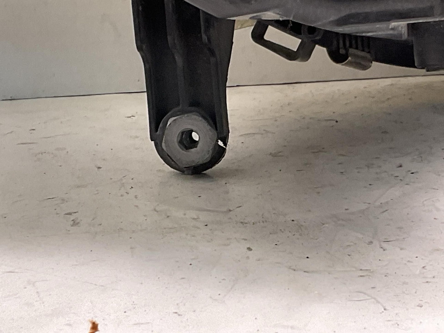 Headlamp Assembly MERCEDES E-CLASS Left 07 08 093