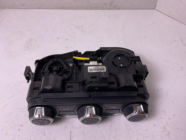 Heater A/c Control NISSAN VERSA 20 21 22 23 241