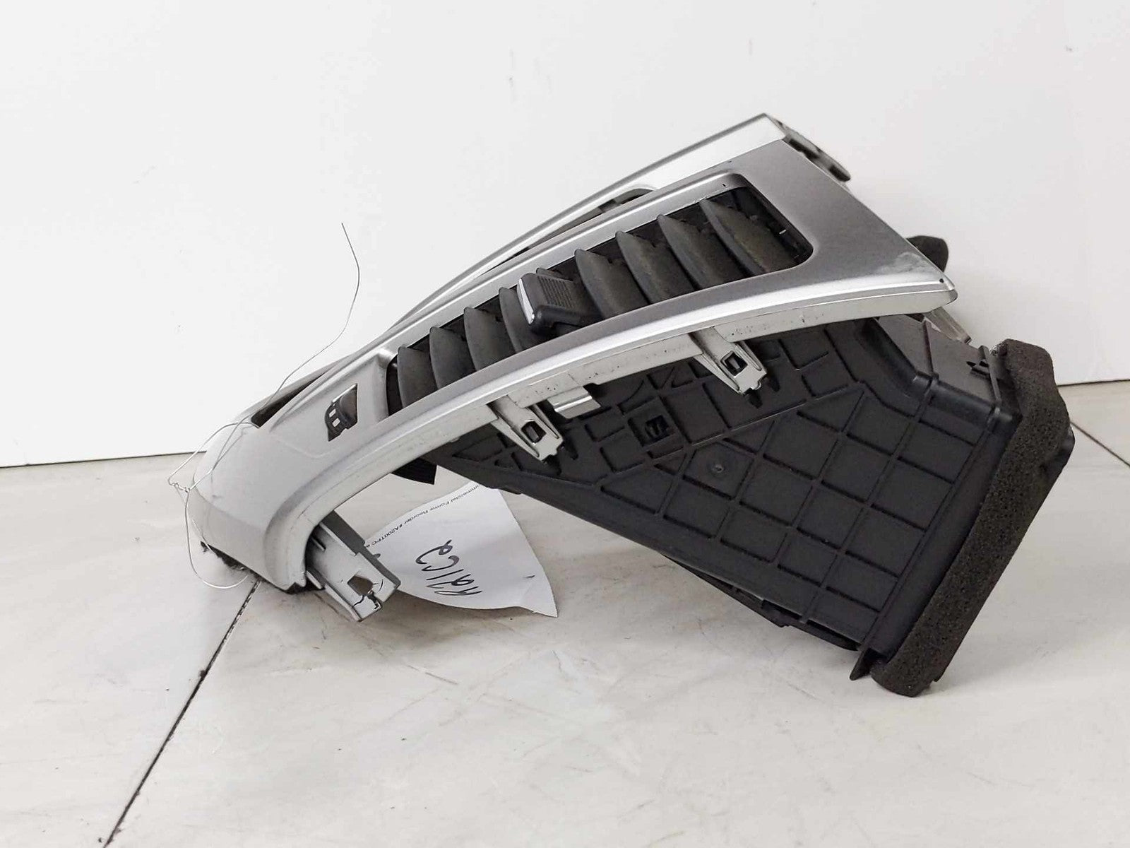 Air Cond./heater Vents CHEVY CRUZE 155