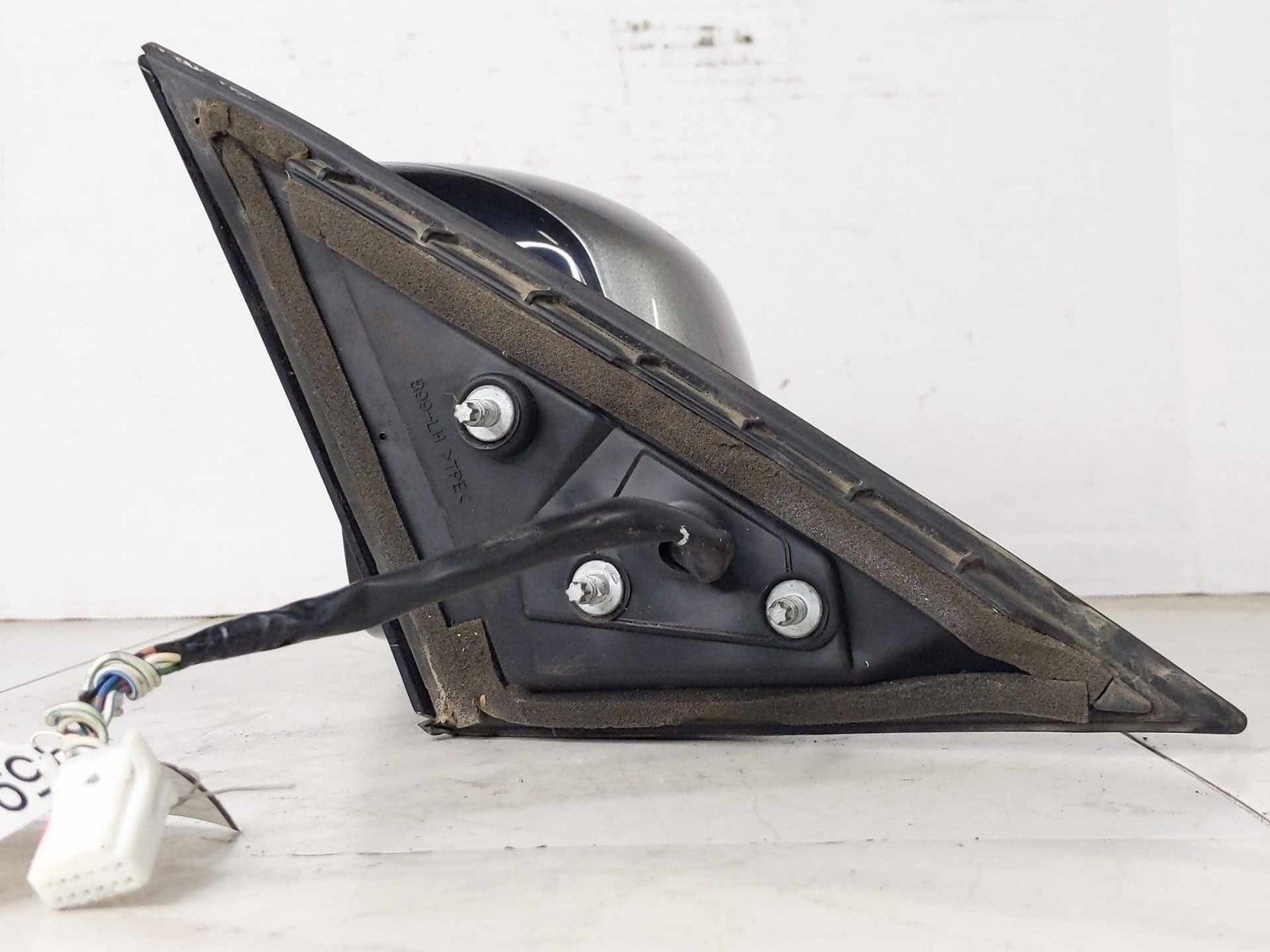 Door Mirror INFINITI M45 Left 06 07 083