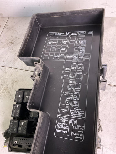 Engine Fuse Box DODGE DAKOTA 00 01 021