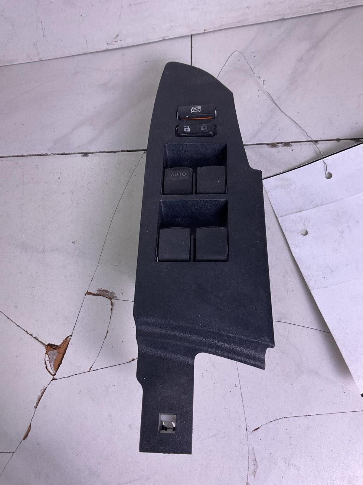 Door Switch Front For 2014-2019 Toyota Corolla0