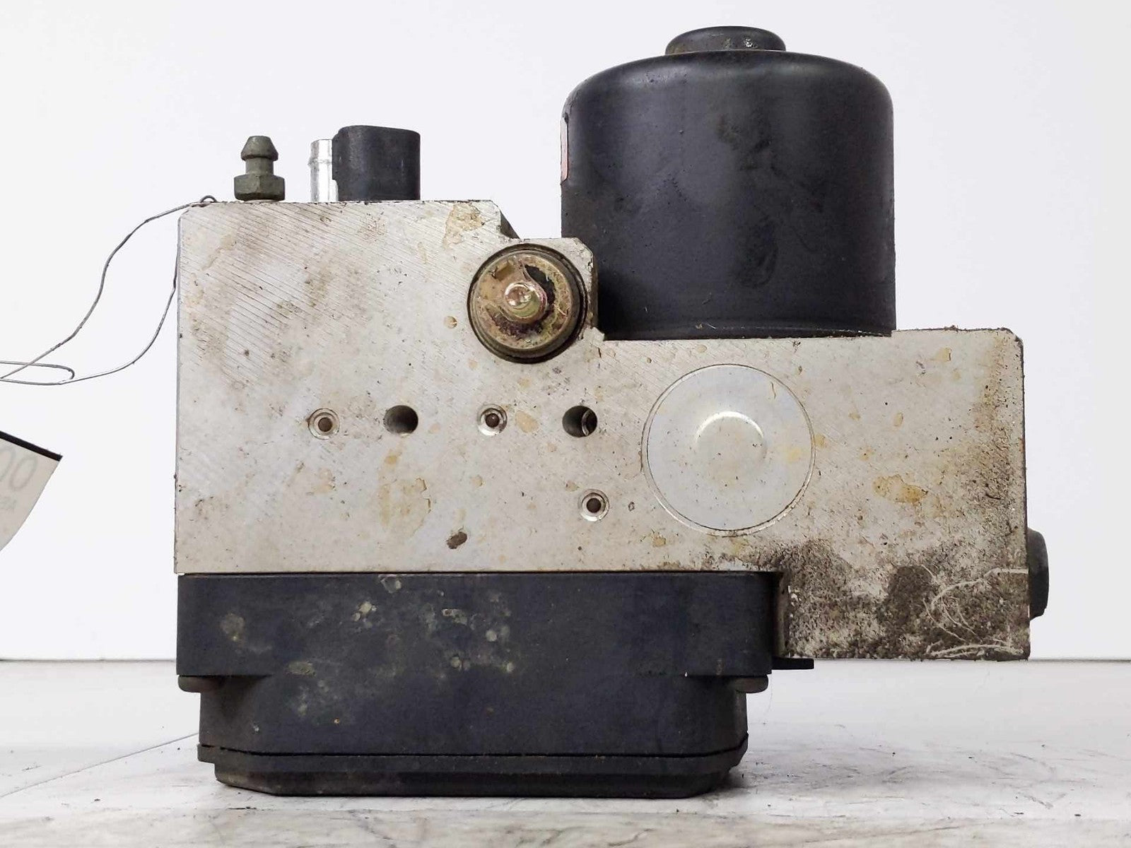 Anti-Lock Brake Pump Module Control Assembly Fr 2001 2002 2003 TOYOTA HIGHLANDER2