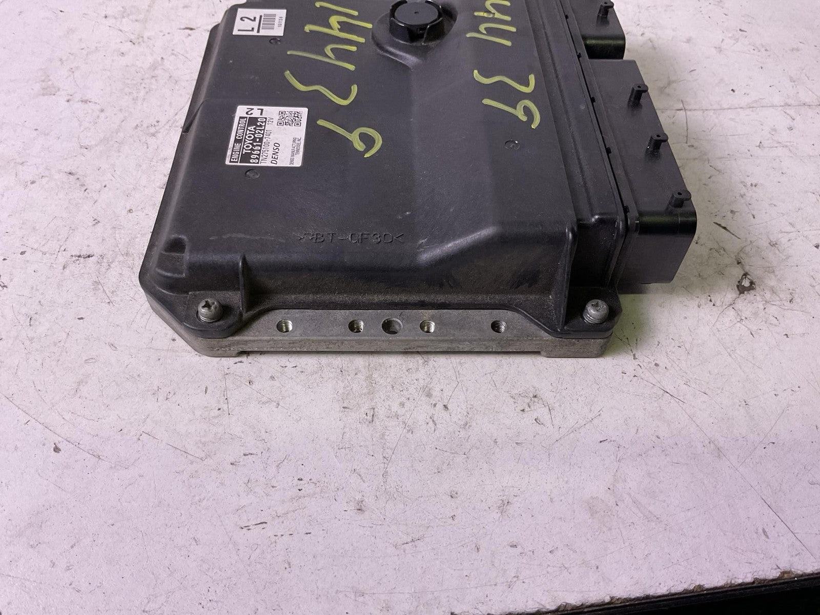 Engine/motor Brain Box TOYOTA MATRIX 092