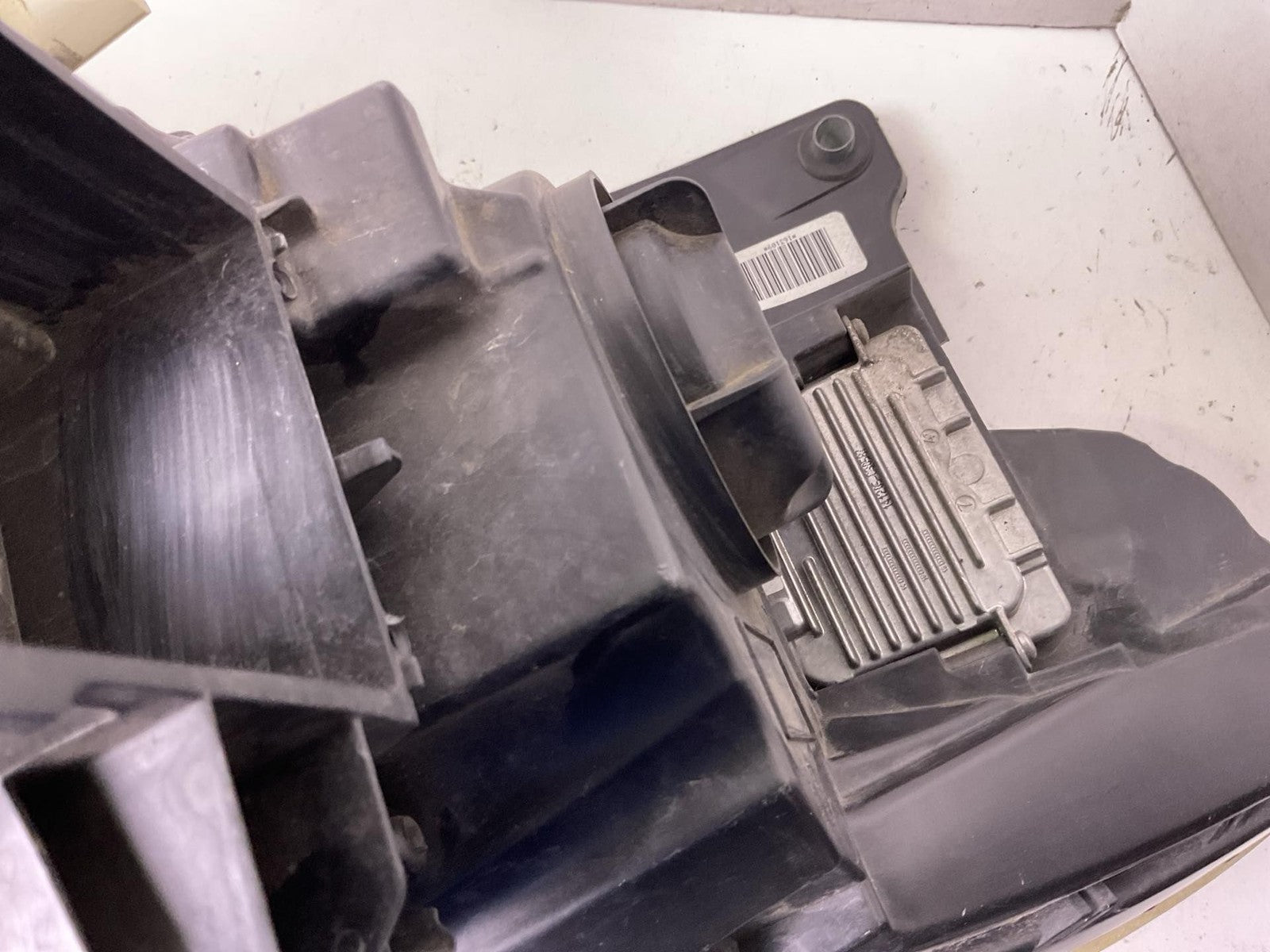 Headlamp Assembly BUICK ENCLAVE Right 13 14 15 16 179