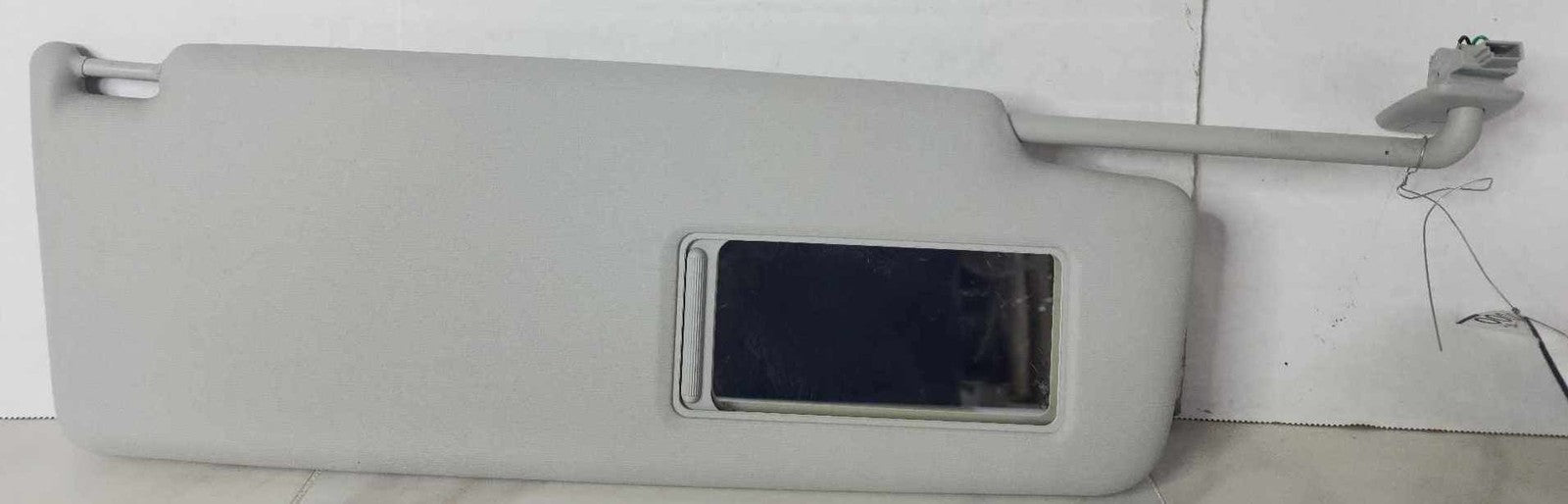 Sun Visor VW TIGUAN Right 09 10 11 12 13 14 15 16 17 181