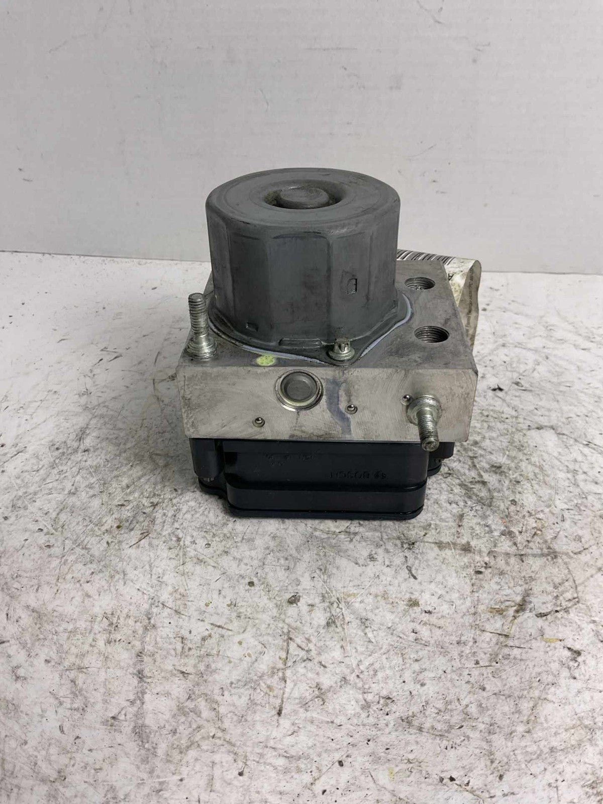 Anti-Lock Brake Pump Module Control Assembly For 2019-2021 NISSAN ROGUE SPORT1