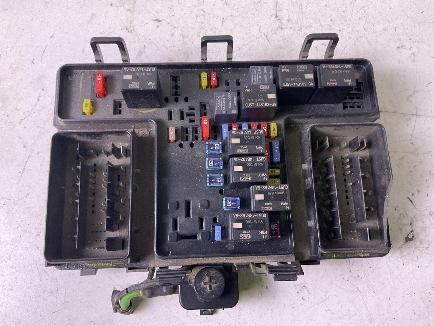 Engine Fuse Box FORD FUSION 17 18 19 207