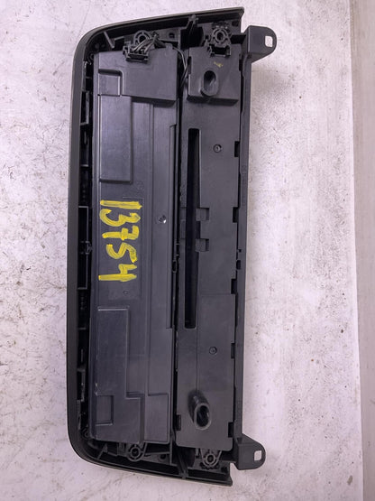 Audio & Visual Equip.(radio) BMW 328 SERIES 12 131