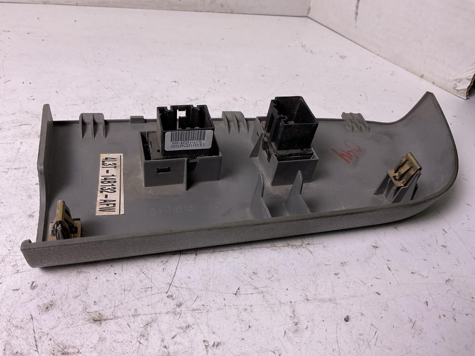 Door Switch Front FORD PICKUP F150 043