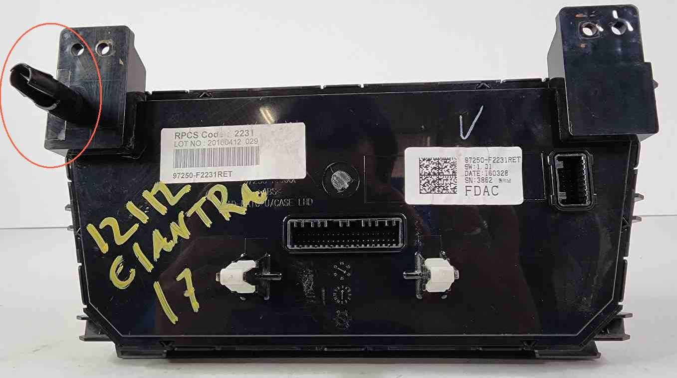 Heater A/c Control HYUNDAI ELANTRA 17 1811