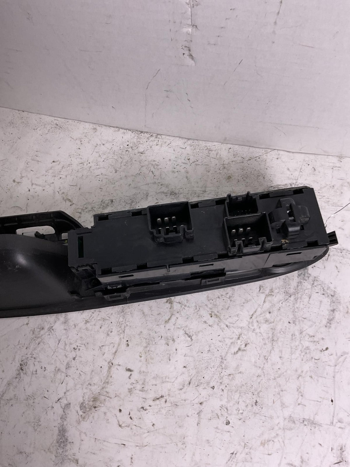 Door Switch Front FORD ESCAPE 17 18 192