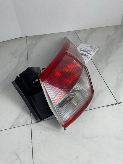 Tail Light Assembly FORD ESCAPE Right 13 14 15 165