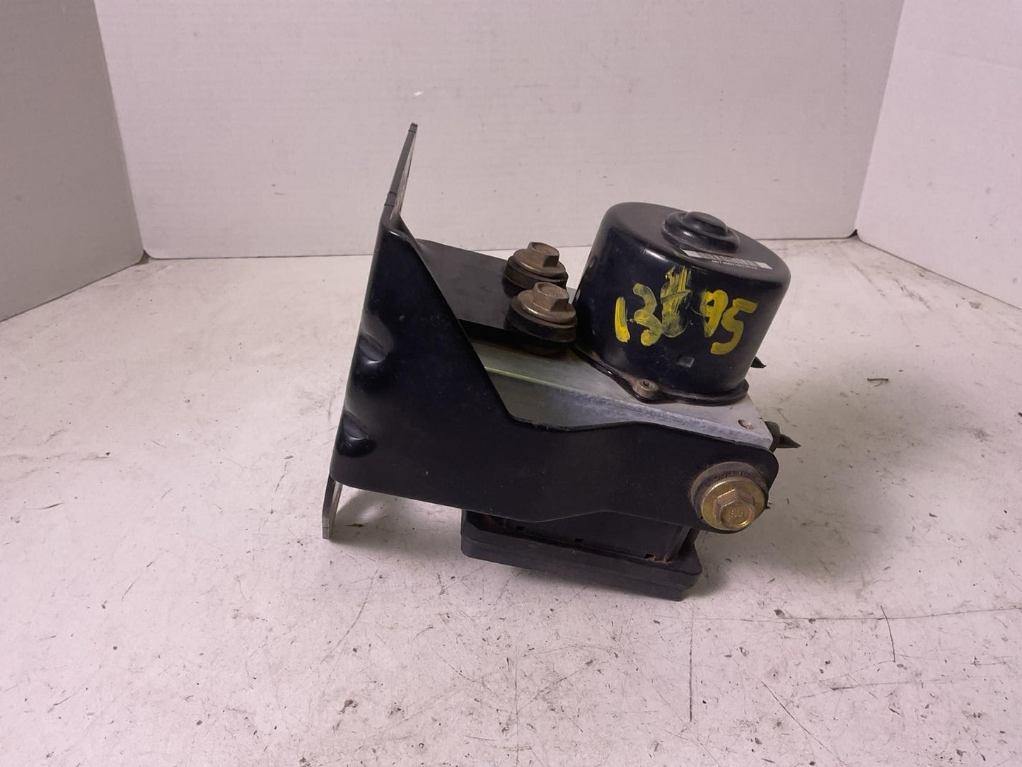 Anti-lock Brake Parts TOYOTA SEQUOIA 03 040