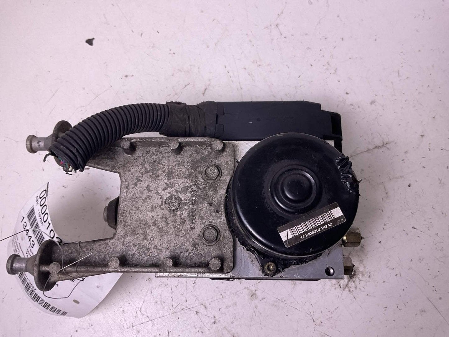 Anti-lock Brake Parts CHRYSLER 300 05 06 074