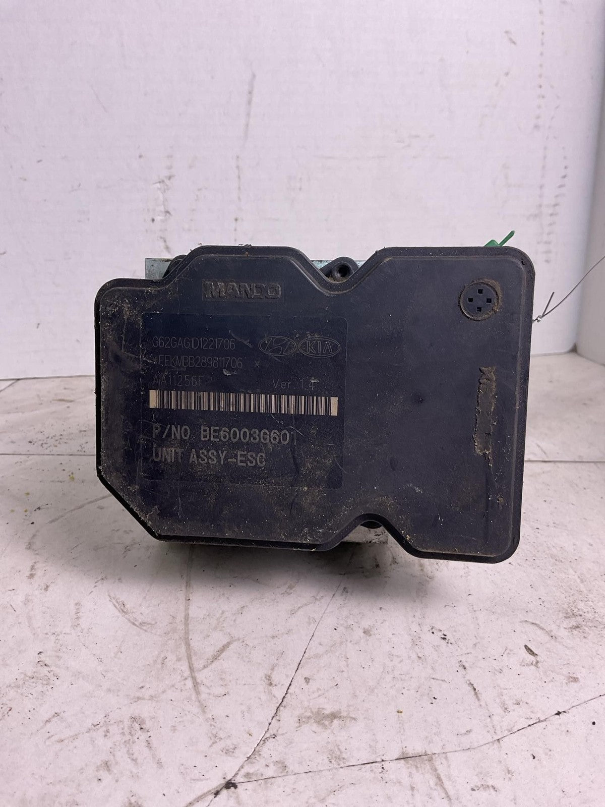 Anti-lock Brake Parts HYUNDAI VELOSTER 12 135