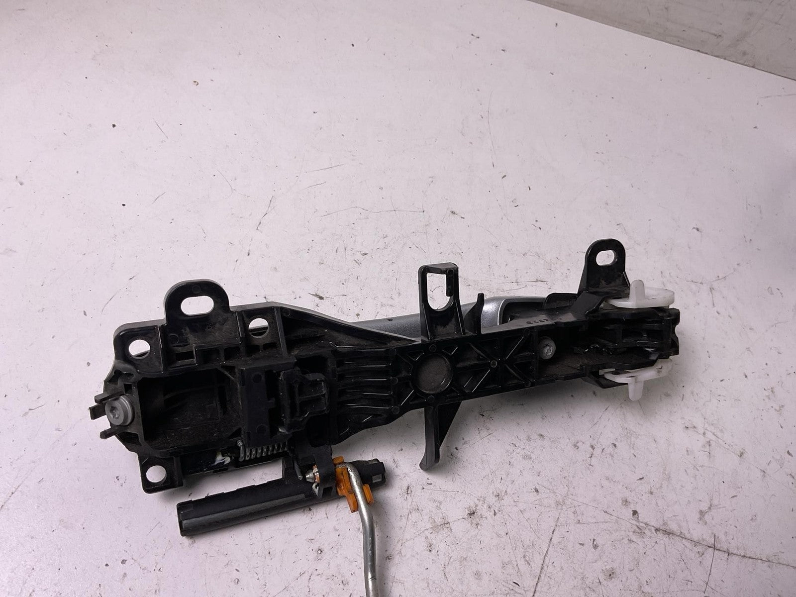 Front Door Latch TOYOTA CAMRY Right 18 19 20 21 22 23 242