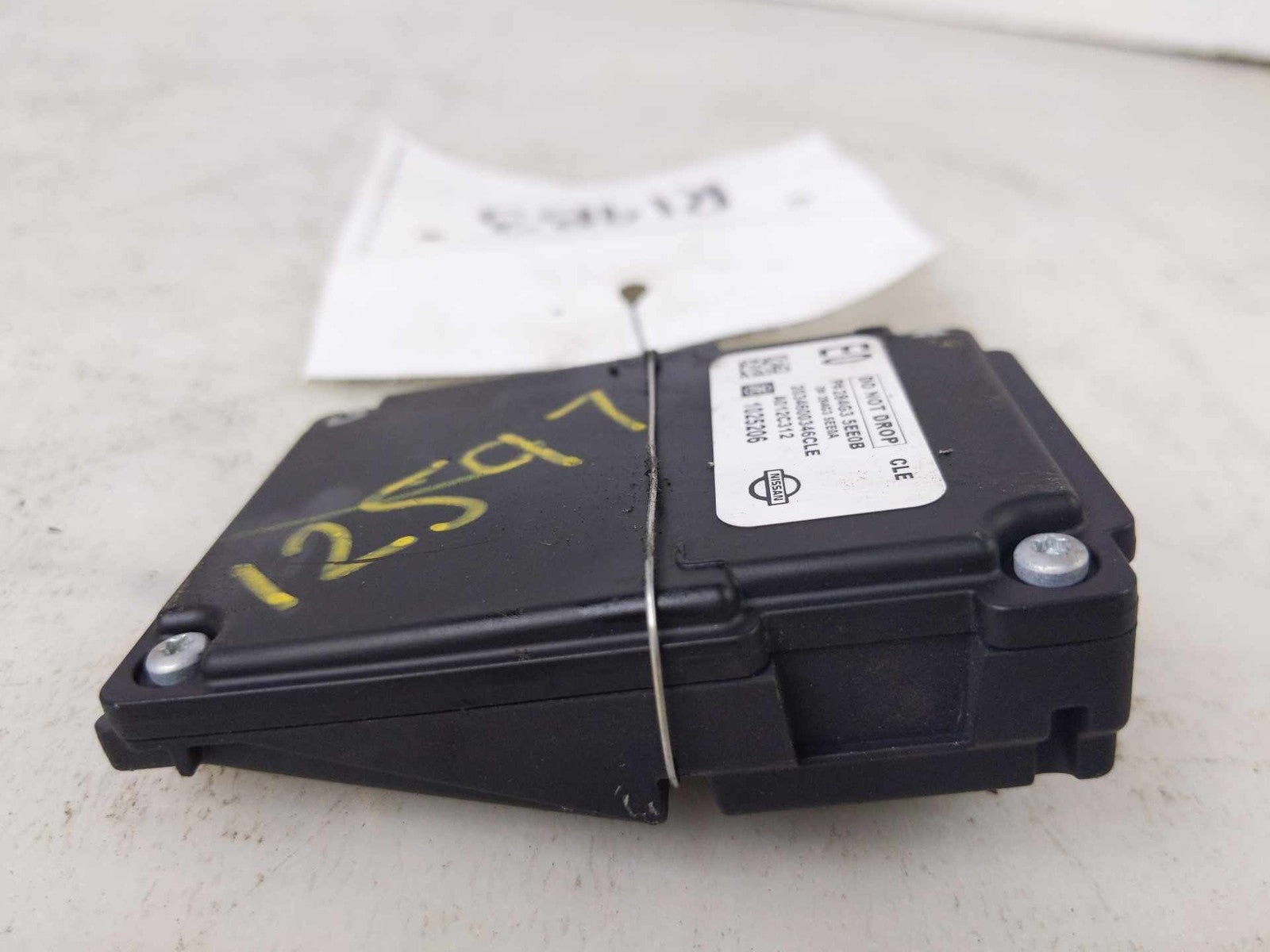 Camera/projector NISSAN VERSA 20 21 221