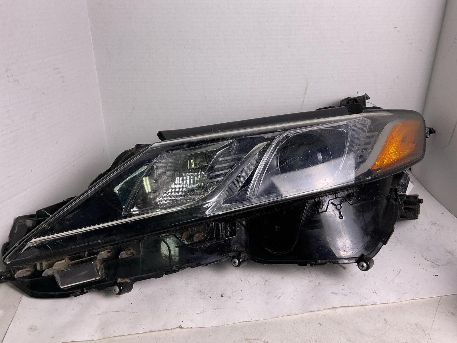 Headlamp Assembly TOYOTA CAMRY Left 18 190