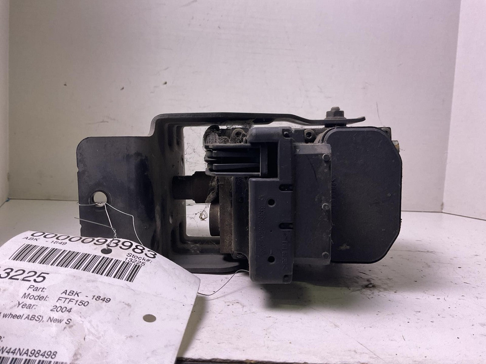 Anti-lock Brake Parts FORD PICKUP F150 04 052