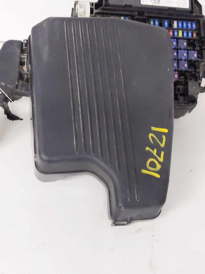 Engine Fuse Box MAZDA 6 17 18 19 20 2111