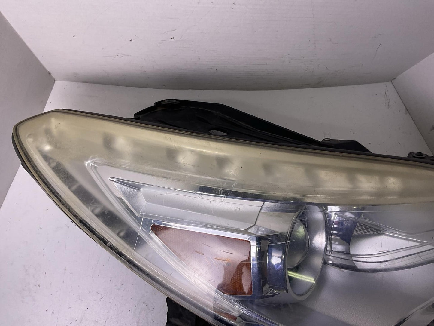 Headlamp Assembly BUICK ENCLAVE Right 13 14 15 16 171