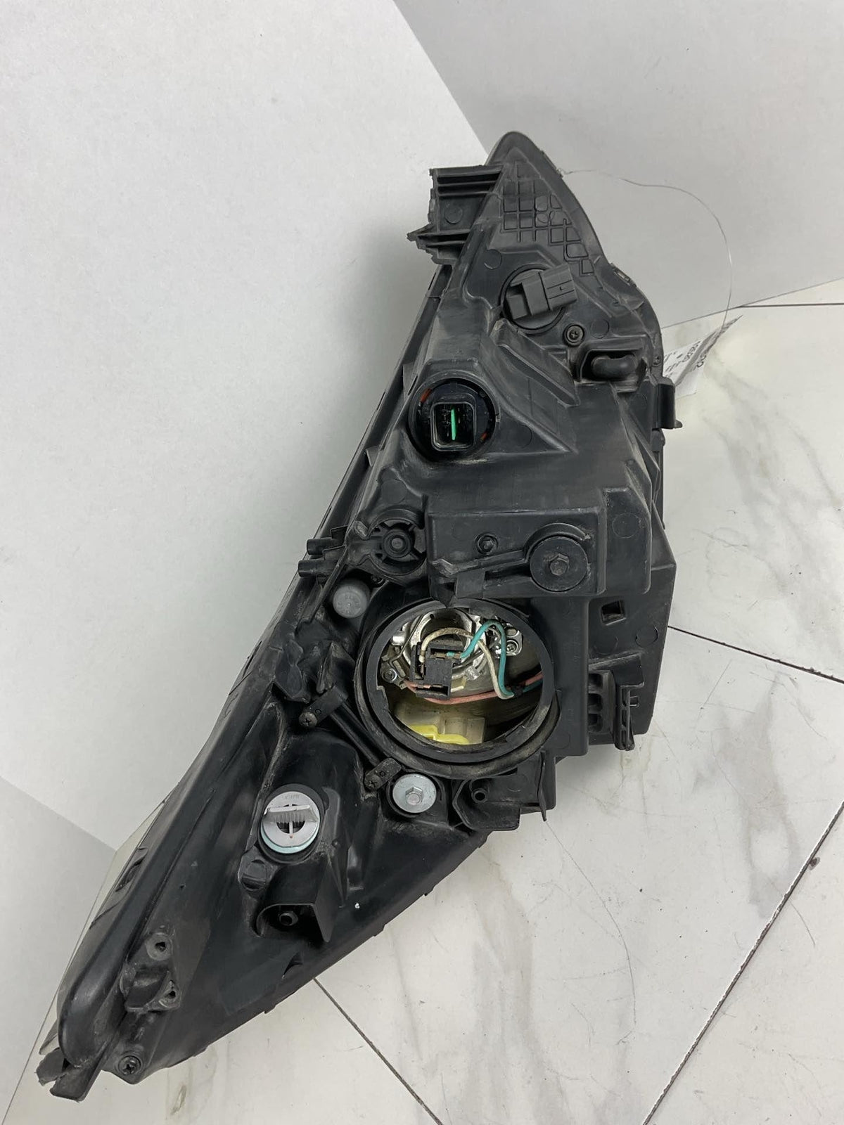 Left Driver Side Head Light Assembly For 2012-2014 HYUNDAI ACCENT2