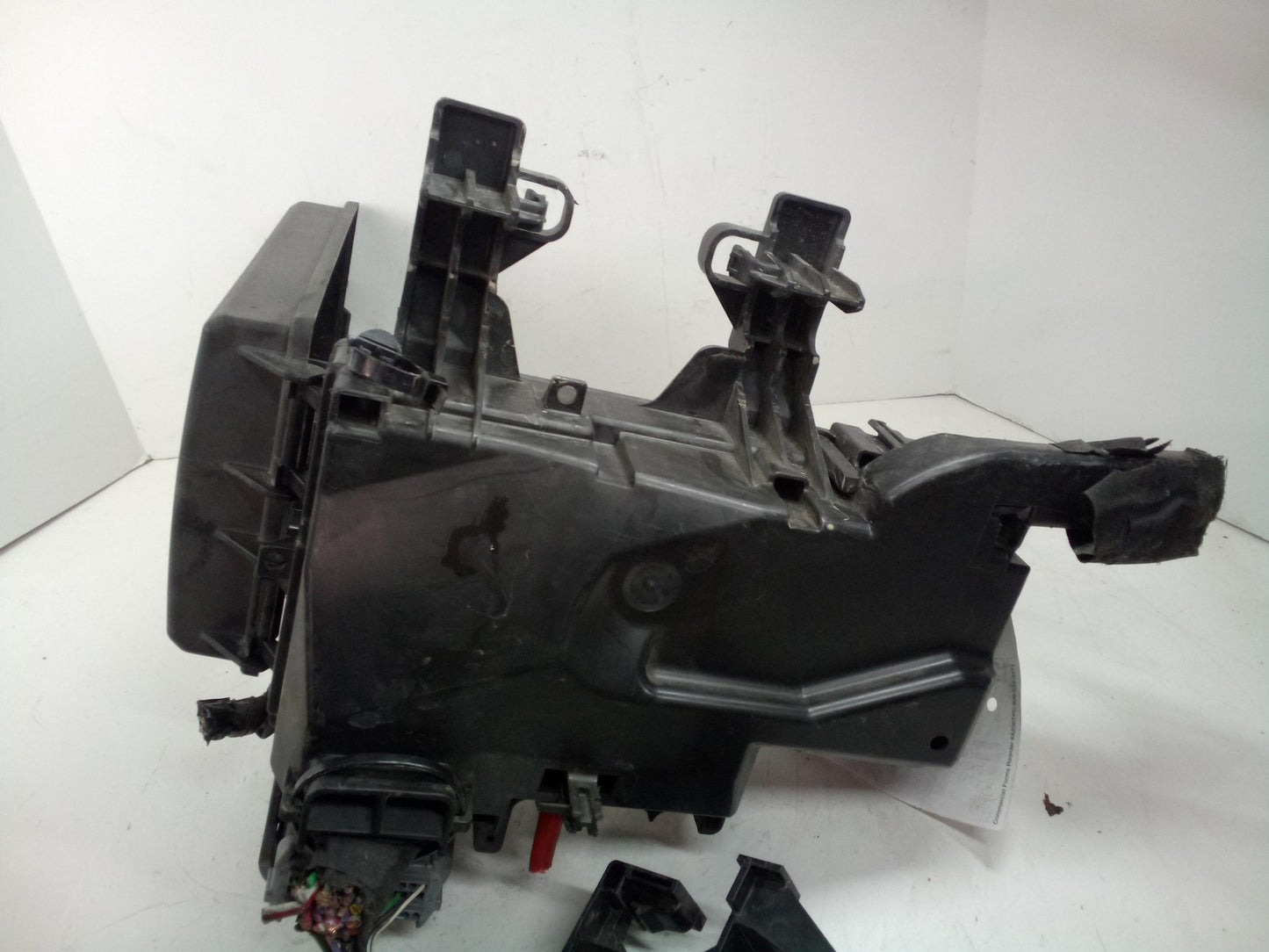 Engine Fuse Box FORD MUSTANG 2013