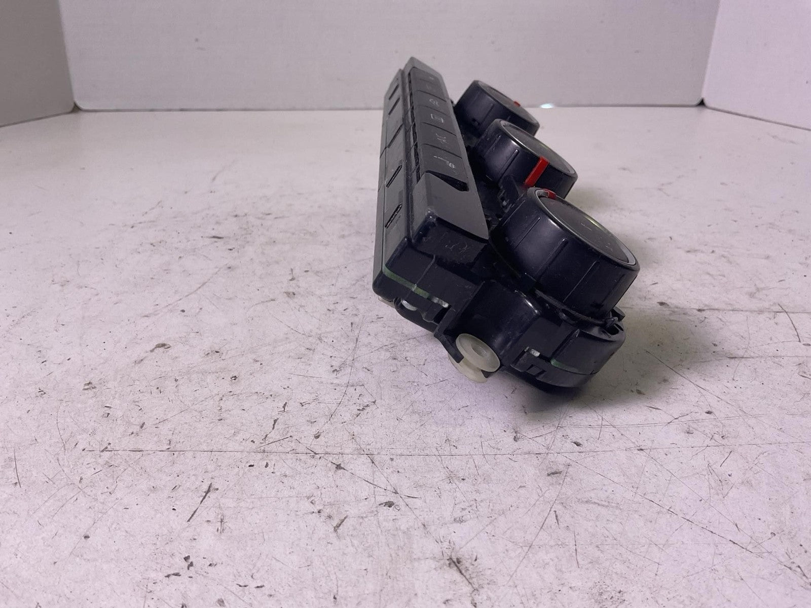 Heater A/c Control VW TIGUAN 13 14 151