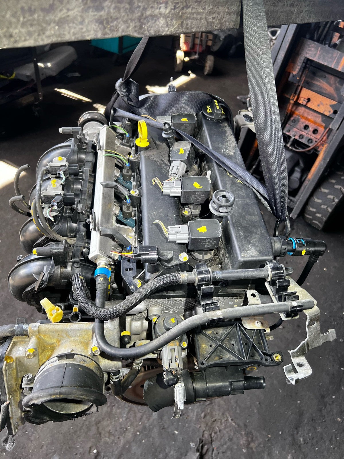 2004-2006 Mazda3 2.3L Engine Motor Assembly L3-VE OEM | Non-Turbo Fits 07-092
