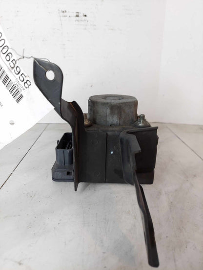 Anti-lock Brake Parts NISSAN VERSA 122