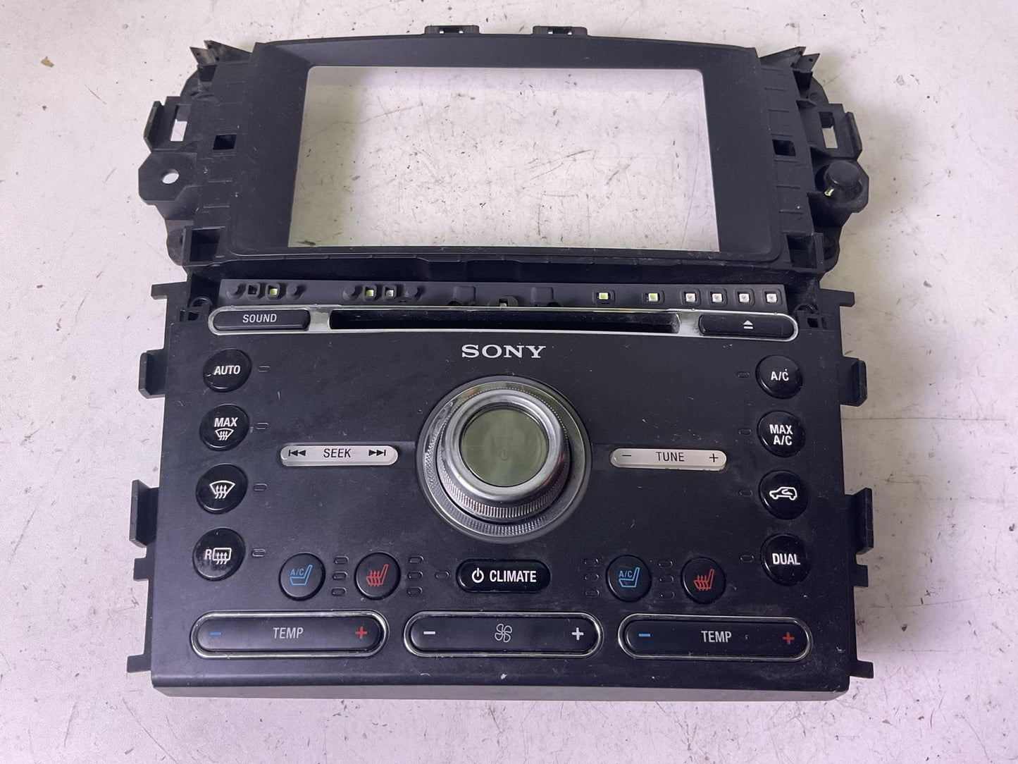 Audio & Visual Equip.(radio) FORD EXPLORER 17 180