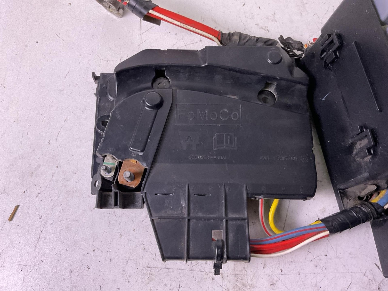 Engine Fuse Box For 2012 2013 2014 Ford Focus2