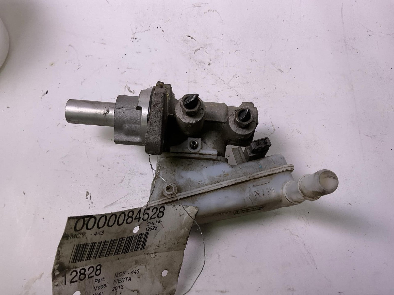 Master Cylinder FORD FIESTA 11 12 13 14 15 16 17 18 190