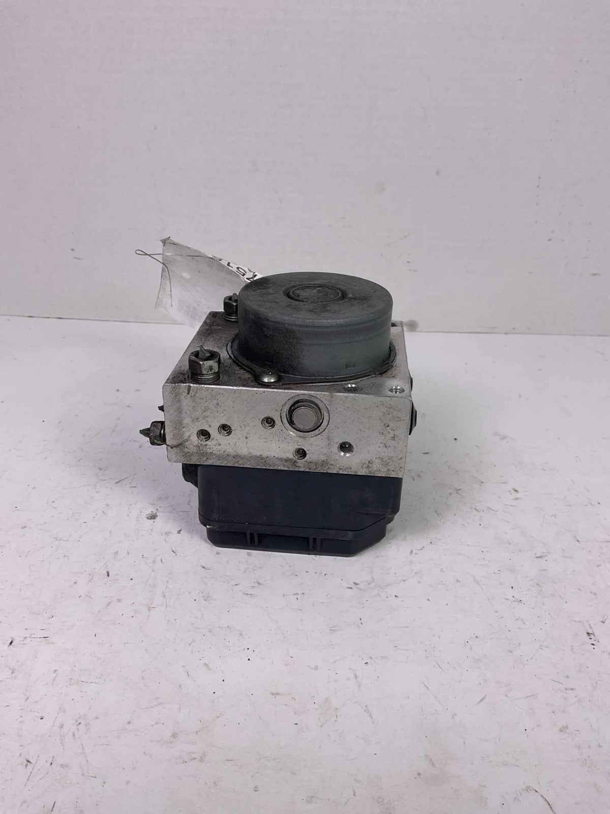 Anti-lock Brake Parts for 2012-2013 TOYOTA COROLLA1