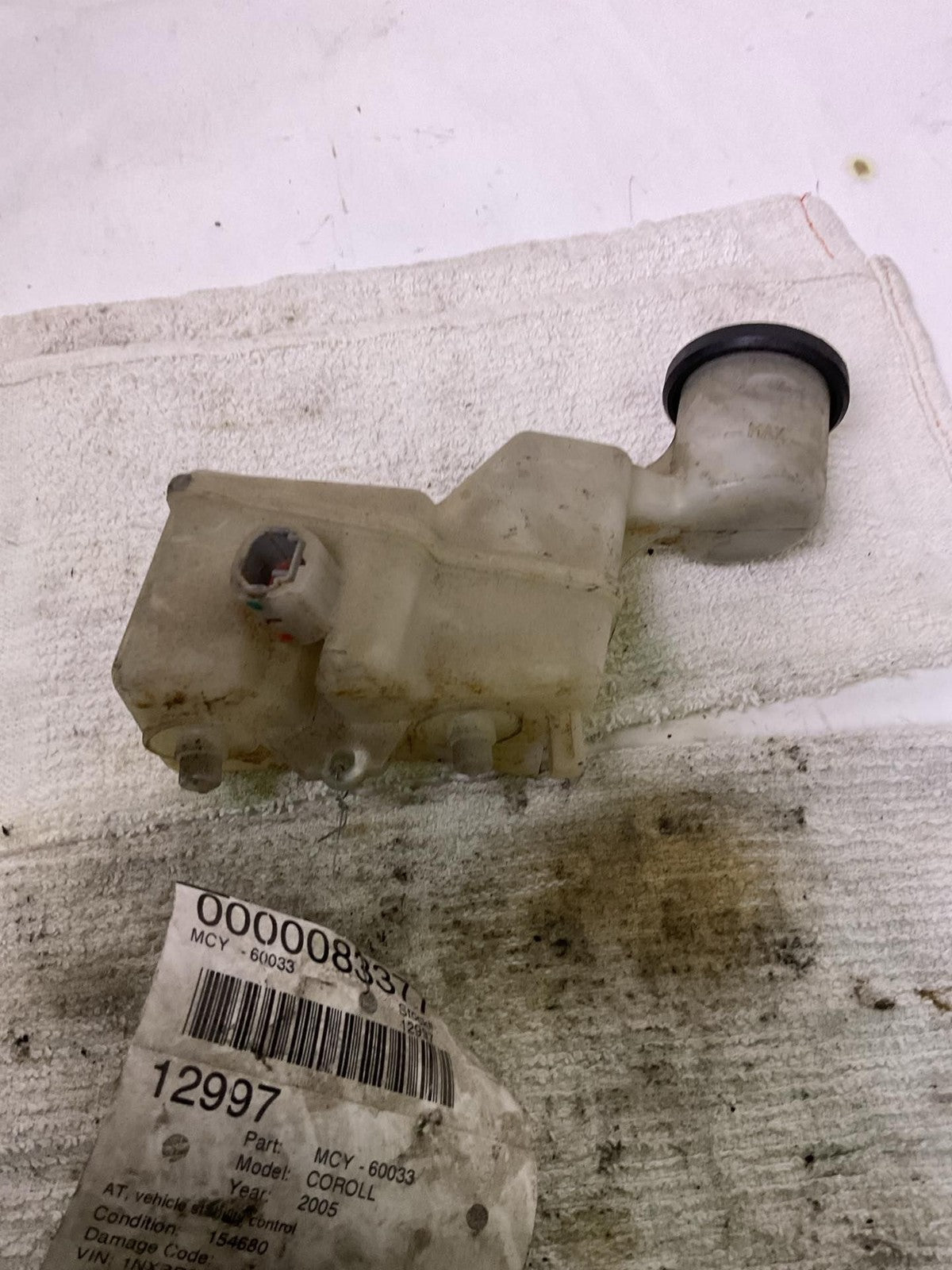 Master Cylinder TOYOTA COROLLA 04 05 06 07 080