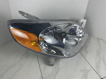 Headlamp Assembly TOYOTA MATRIX Right 03 04 05 06 07 081