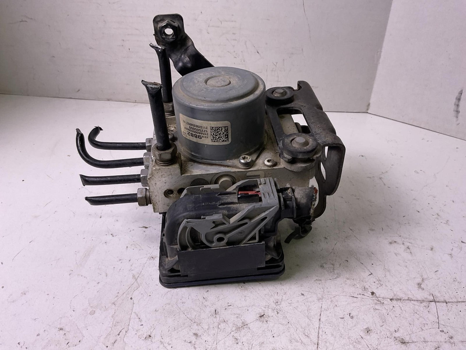 Anti-lock Brake Parts GMC SIERRA 1500 14 15 163